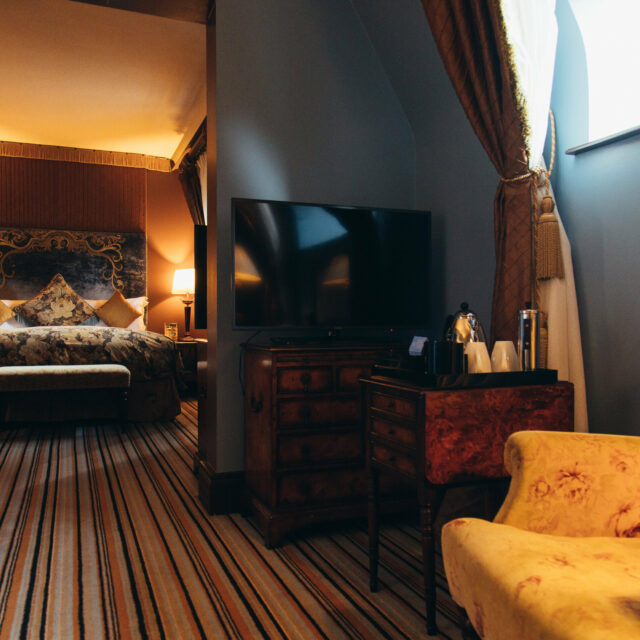 Victorian Loft Suites | Luxury Hotel Suites | The Merchant Hotel